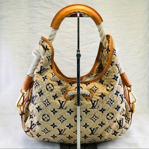 LOUIS VUITTON Limited Edition Monogram Bulles Bag - Picture 5 of 8